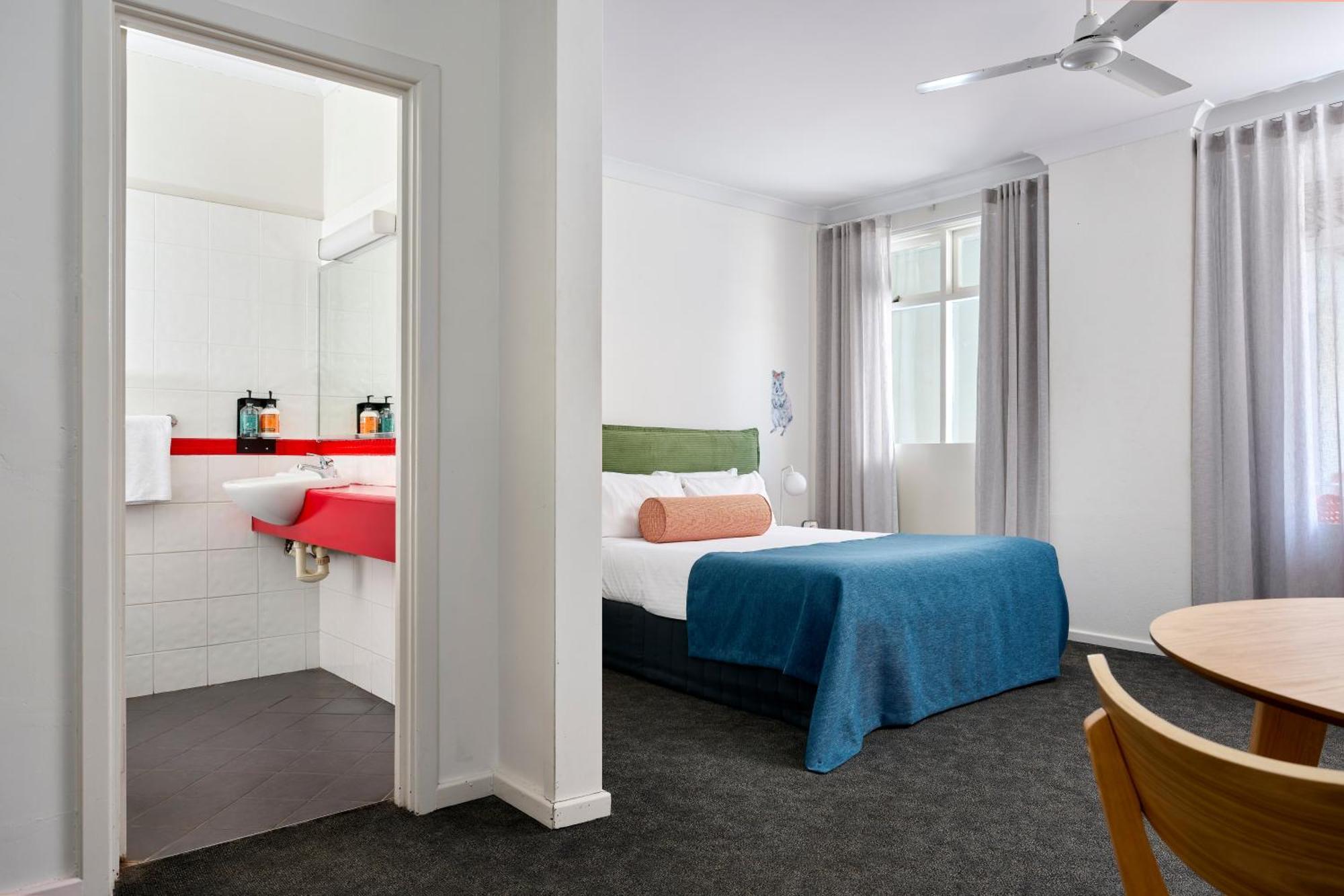 Baileys Parkside Motel By Vetroblu Perth Exteriör bild