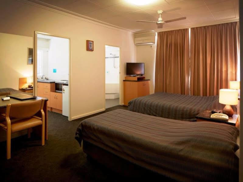 Baileys Parkside Motel By Vetroblu Perth Exteriör bild